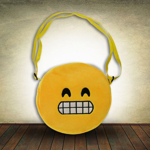 16.5cm DIA Emoji Bag - Naughty Smile