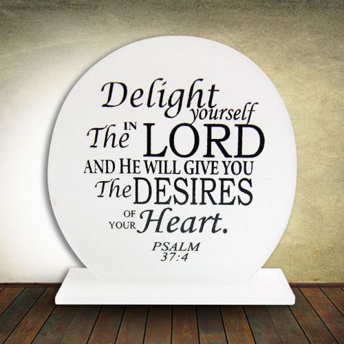 Round Glass Plaque - Delight in the Lord