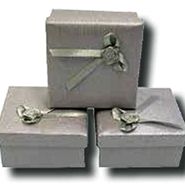 SML GIFT BOX WITH BOW