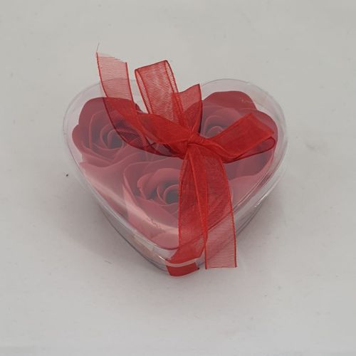 SOAP ROSE BUDS 3 PCS IN HEART PVC RED