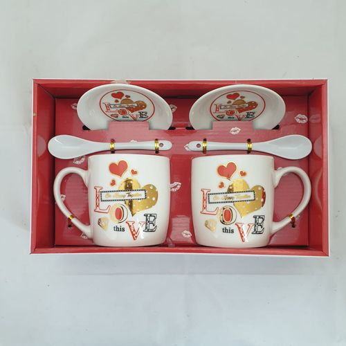 GIFT PACK LOVE 2X  MUGS W/SAUCERS & SPOONS