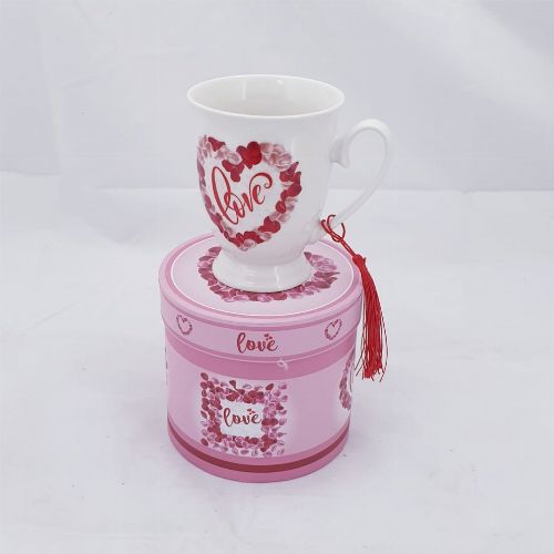 GIFT PACK LOVE MUG IN ROUND BOX