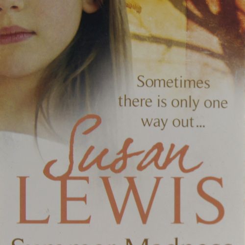 Susan Lewis - Summer Madness